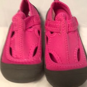 Girls water shoes